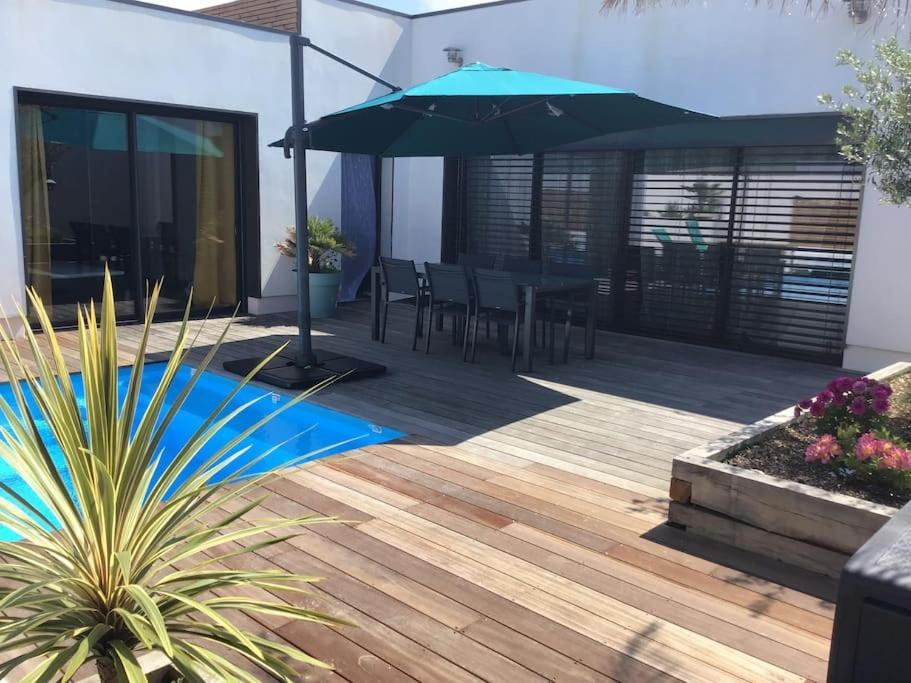 Villa Exceptionnelle Piscine Et Jardin Prive Sejour Haut De Gamme Proche La Rochelle Sainte-Soulle Exterior foto